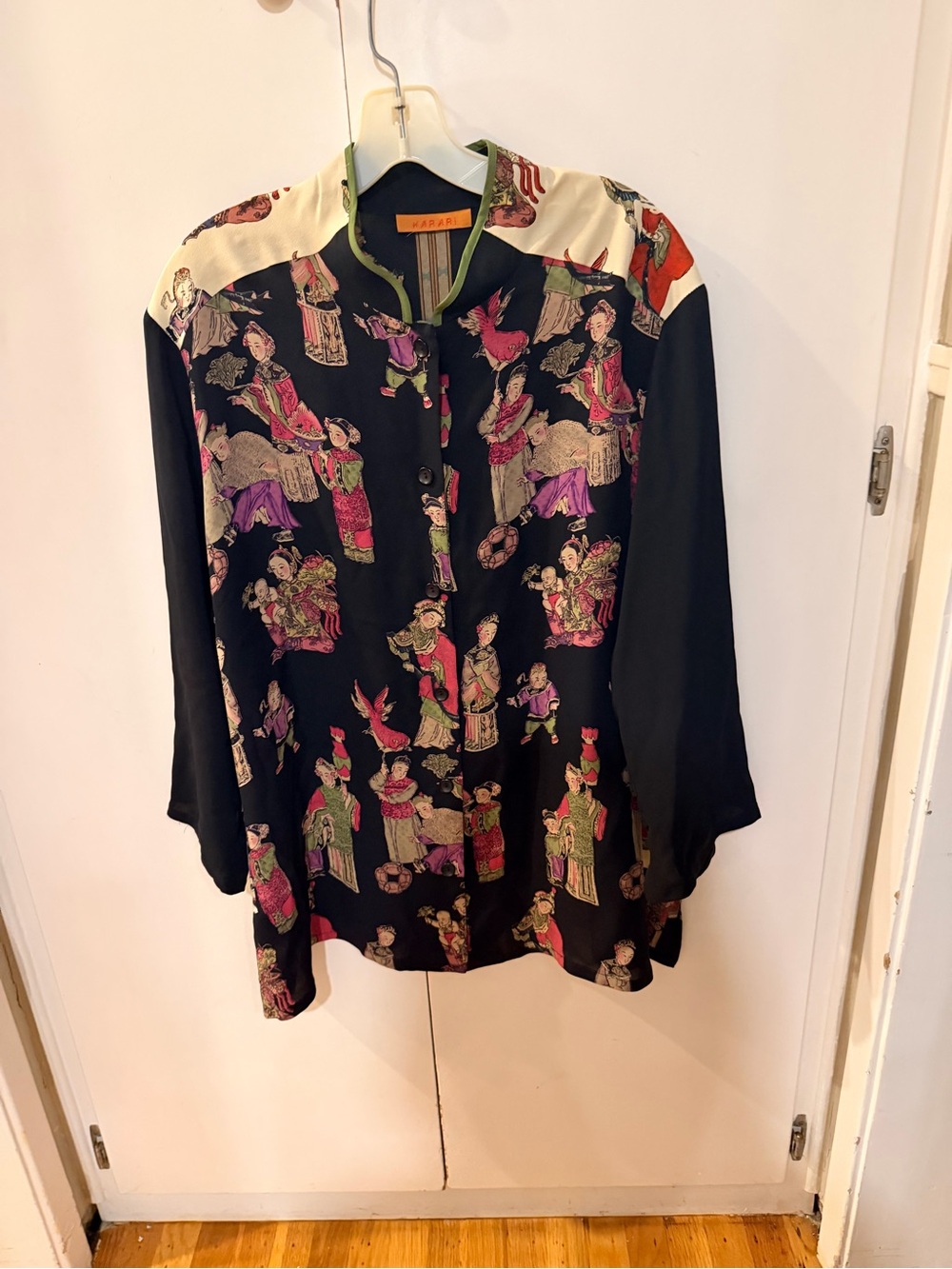 Harari Vintage Silk Asian Geisha Print Blouse